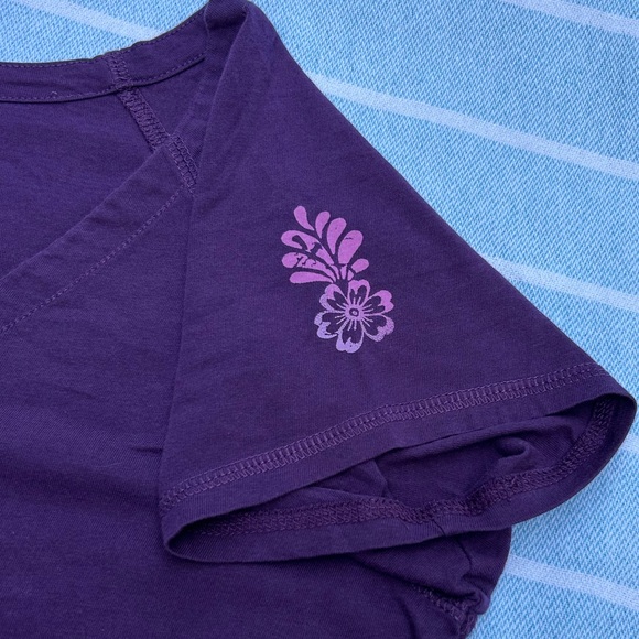 Crazy Shirts Purple Women's Top - Picture 4 of 6